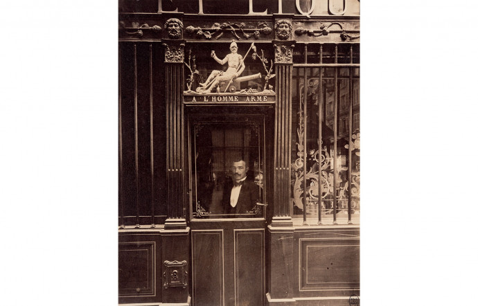 CABARET DE L’HOMME ARMÉ, 25, RUE DES BLANCS-MANTEAUX, SEPTEMBRE 1900.