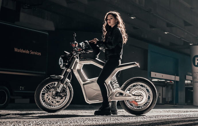 sondors-metacycle-moto-electrique-1-56