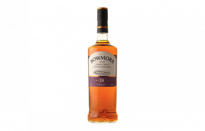 BOWMORE. AGE : 18 ANS. PRIX : 96 €.