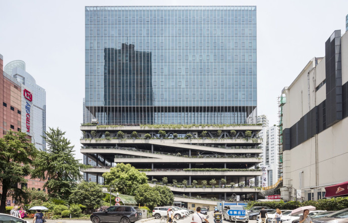 L’immeuble de bureaux T20, à Shanghai, de Ferrier Marchetti Studio.