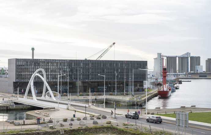 Le campus Le Havre-Normandie accueille 13 300 étudiants et compte 8 grandes écoles, dont le campus euro-asiatique de Sciences‑po.