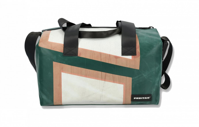 Freitag, 220 €.