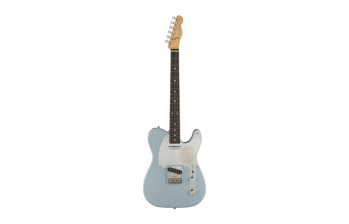 Fender, 1 399 €.