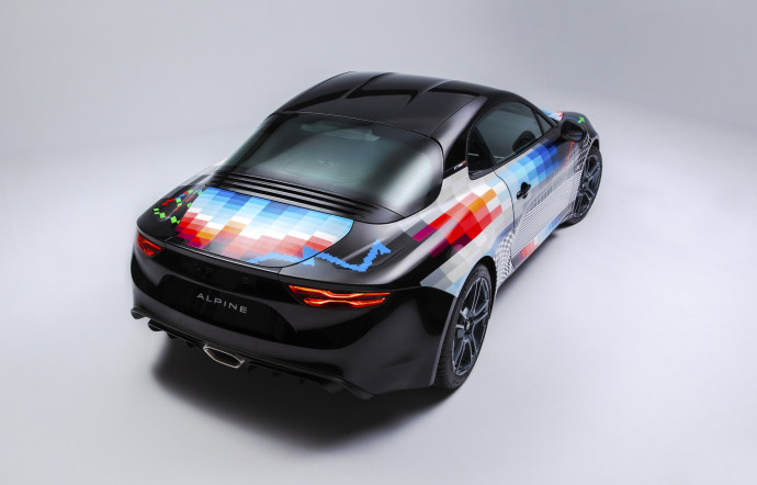 Alpine x Felipe Pantone.