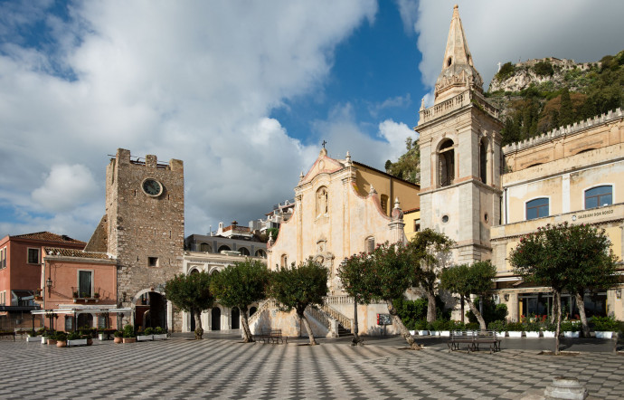 Via S. Domenico, 5. Tél. +39 0942 613 111. fourseasons.com/taormina