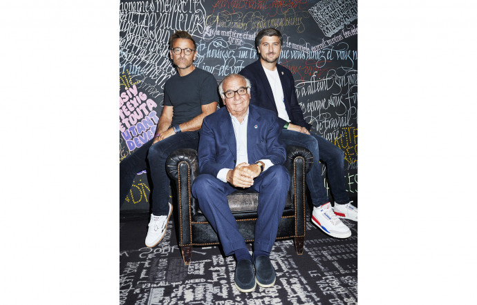Serge Trigano et ses fils, Benjamin et Jérémie, cofondateurs et dirigeants de Mama Shelter, qui compte de nombreuses adresses, dont celle de Los Angeles. Le groupe Accor détient 35 % du capital de la chaîne depuis 2014.