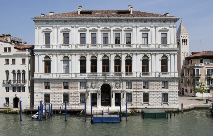 À Venise, François Pinault a réaménagé de fond en comble la Pointe de la douane et a restauré le Palazzo Grassi.