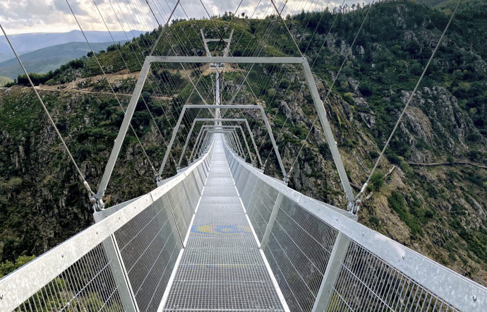 portugal-pont-suspendu-pieton-pedestre-nature-516-arouca-insert-06