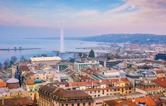 Pour les citadins français peu habitués aux grands espaces et à la nature verdoyante, Genève est sans doute la plus surprenante. © Adobe Stock