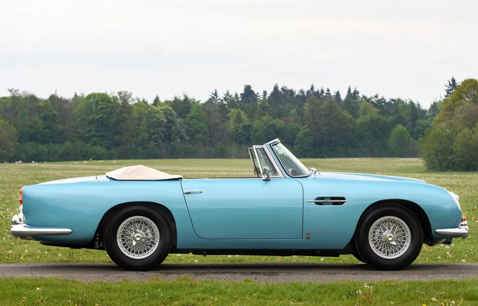 L’Aston Martin DB5 Vantage cabriolet… What else ?