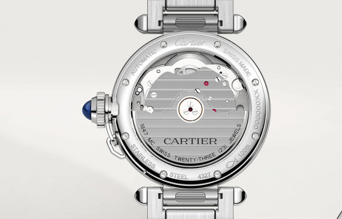 Pasha de Cartier, boîtier de 41 mm en acier (mais aussi en or rose, or jaune ou pavé de diamants), calibre manufacture automatique 1847 MC, guichet date à 4 heures, réserve de marche de 40 heures, étanche à 100 m, bracelet interchangeable en cuir, en acier ou en or. À partir de 6 750 € avec boîtier de 41 mm en acier et de 6 250 € en 35 mm.