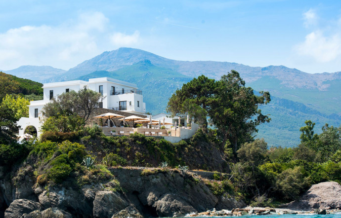Lieu-dit Misincu, Cap Corse. Tél. +33 (0)4 95 35 21 21. hotel-misincu.fr – 6 restos en Méditerranée à Porquerolles et en Corse