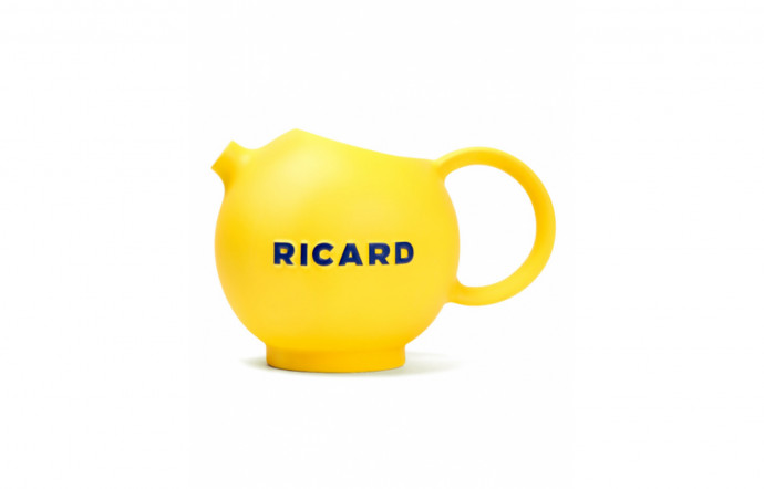 Pernod Ricard, 36 €.
