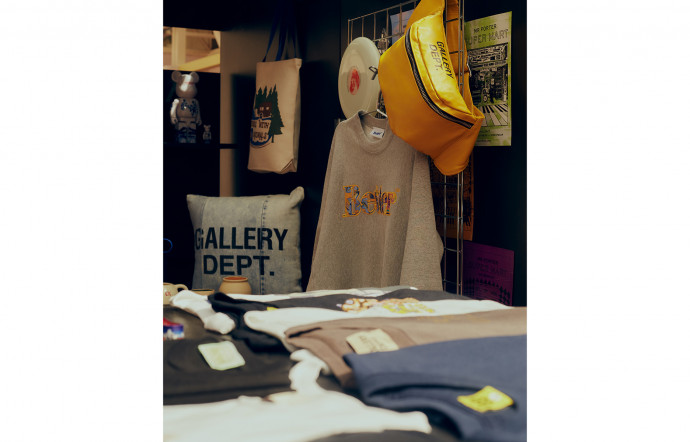 Super Mart sur Mr Porter.