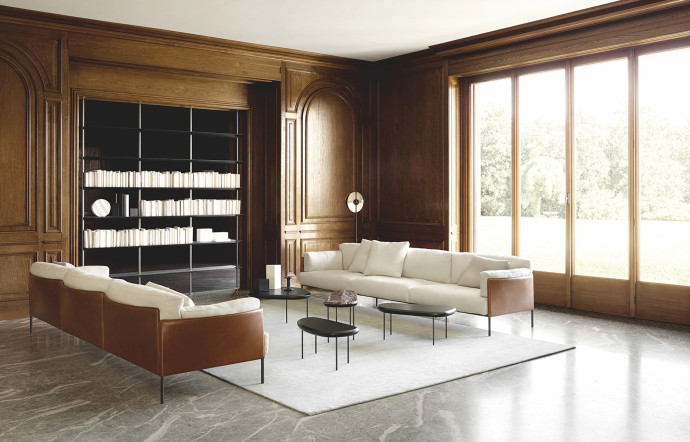 Marque essentielle du design italien, Living Divani est le spécialiste des canapés minimalistes. Ici, le Greene dessiné par David Lopez Quincoces.