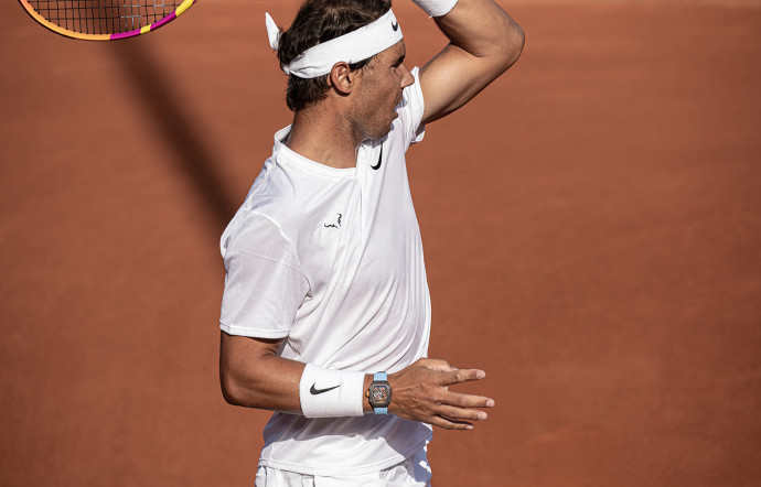 Ensemble, Richard Mille et Rafael Nadal ont mis au point un bracelet Velcro spécifique.