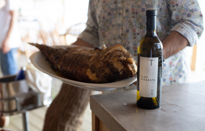 Le Clos Stegasta, grand blanc des Cyclades, est la fierté de son propriétaire, Alexandre Avatangelos.