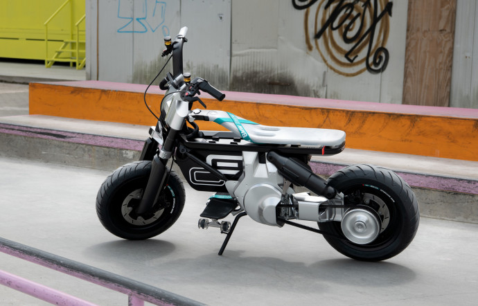 bmw motorrad concept ce 02 scooter électrique moto - the good life