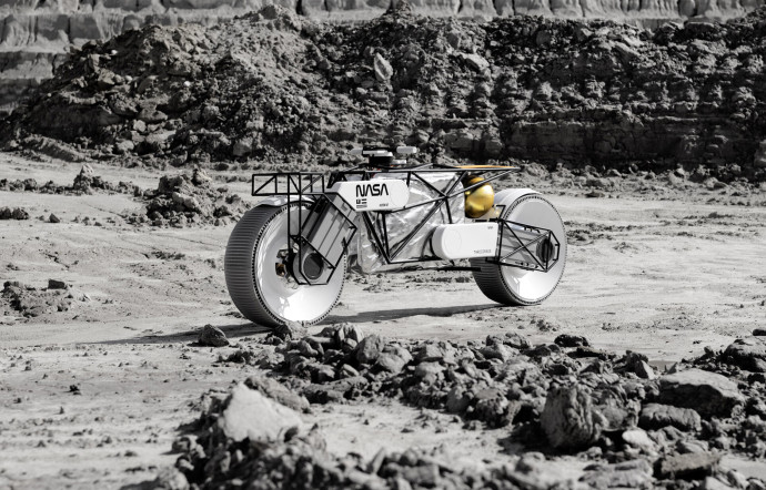 La moto électrique lunaire Tardigrade de Hookie, inspirée par Andrew Fabishevskiy.