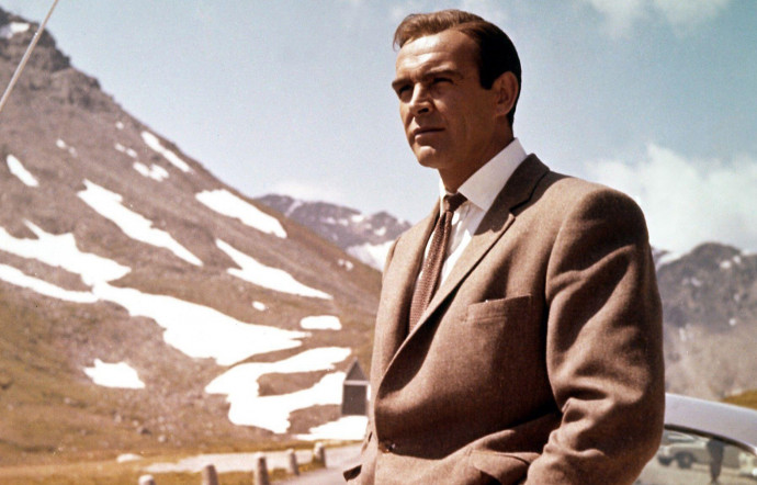 James Bond montagne ski cinéma - the good life