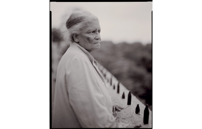Lois Adele America Merriweather Armstrong, looking at the skyline of Manhattan, Eagle Rock Reservation, New Jersey, September 18, 2001.