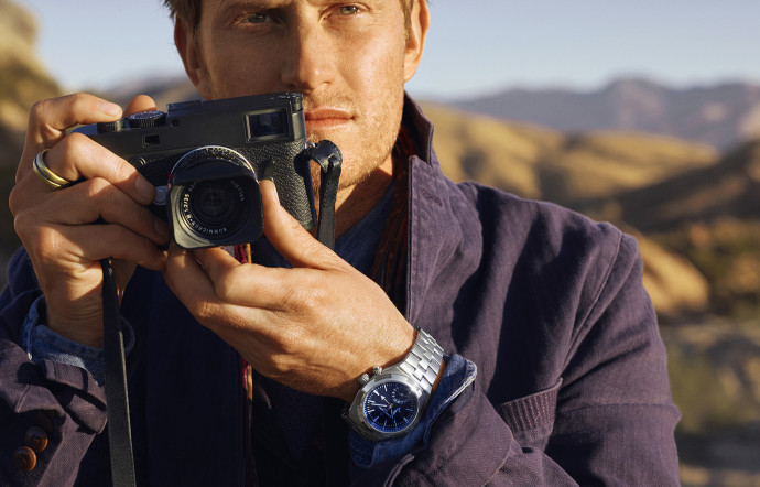 Le photographe-explorateur Cory Richards incarne l’image de la collection Overseas. www.vacheron-constantin.com