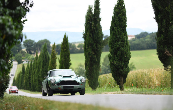 Beyond by Four Seasons découvrir la Toscane en voiture ancienne - the good life