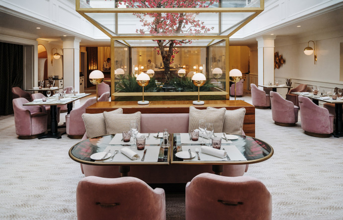 Le colorama de Rivages s’éloigne de celui de l’hôtel pour mettre l’accent sur la douceur de vivre méditerranéenne.