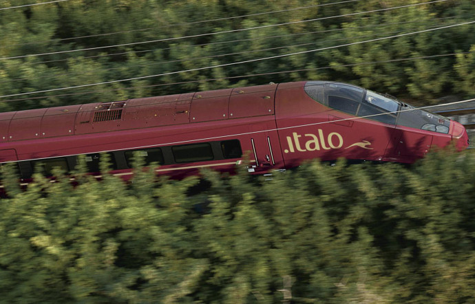 Italo est le premier TGV privé italien construit par le français Alstom et piloté par la société NTV.