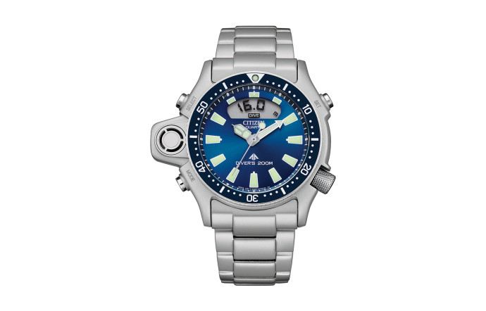 Citizen, 500 €. – 6 montres à cadrans bleus