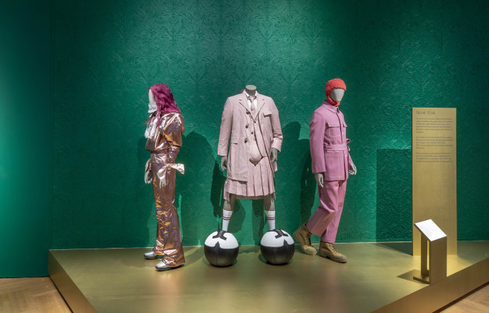 Au V & A Museum de Londres la mode masculine sous toutes les coutures Fashioning Masculinities - the good life