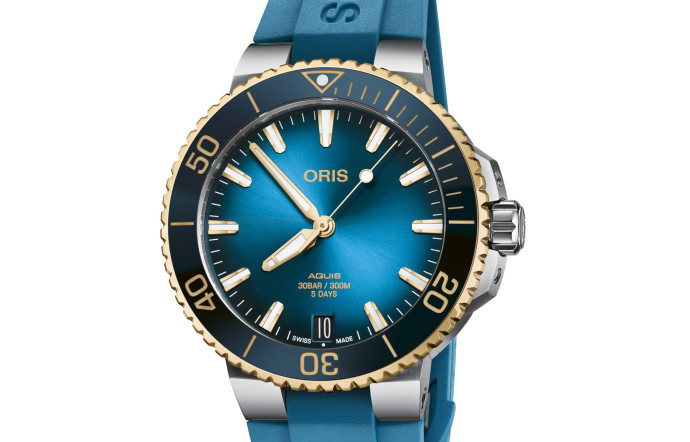Aquis Date Calibre 400, Oris, 4000 €.