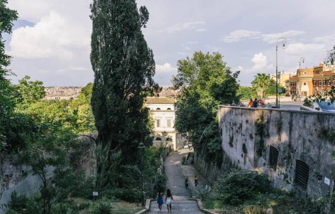 Viale di Porta Ardeatina.