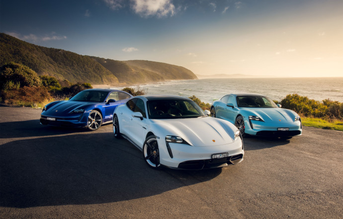 La Porsche Taycan disponible en plusieurs coloris.