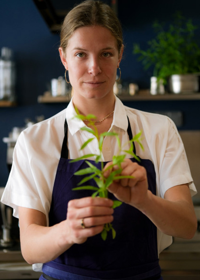 Alice en Arnoux, en résidence il y a peu chez Rhézome, Paris 11e.