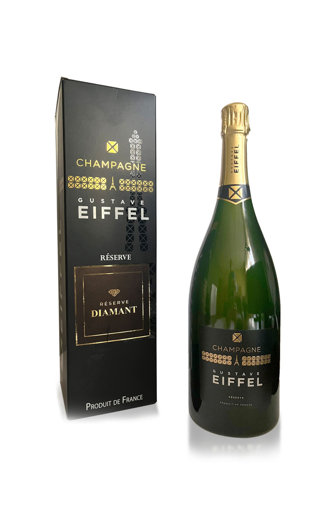 Ceux qui ne sont pas sensibles à l’art céderont peut-être devant une bouteille ornée d’un diamant… 390 euros (150cl)