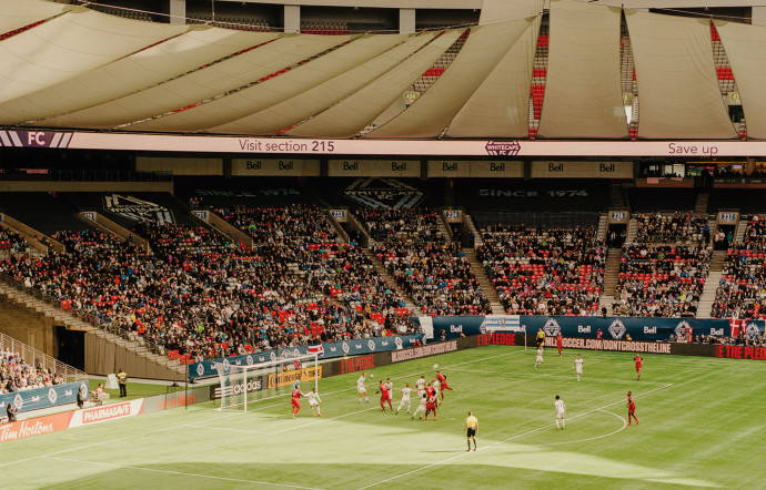 À l’intérieur du BC Place Stadium.