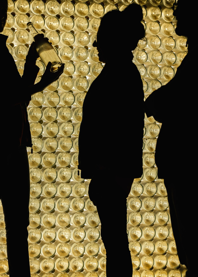 Peu d’amateurs de bulles savent finalement que, derrière la marque Nicolas Feuillatte, se trouve la coopératives Terroirs et Vignerons de Champagne (TEVC).