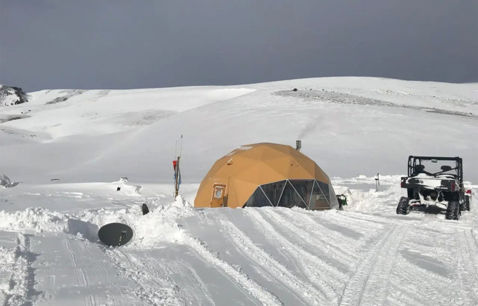 El Azufre est une véritable oasis au milieu du désert blanc.