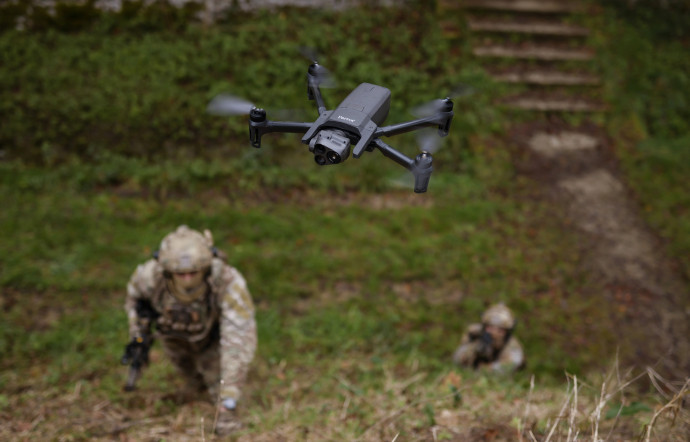 A son origine spécialisée dans la technologie de la reconnaissance vocale, la start-up Parrot s’est depuis largement diversifiée… Avant de se lancer dans les drones professionnels, équipant notamment l’armée américaine.