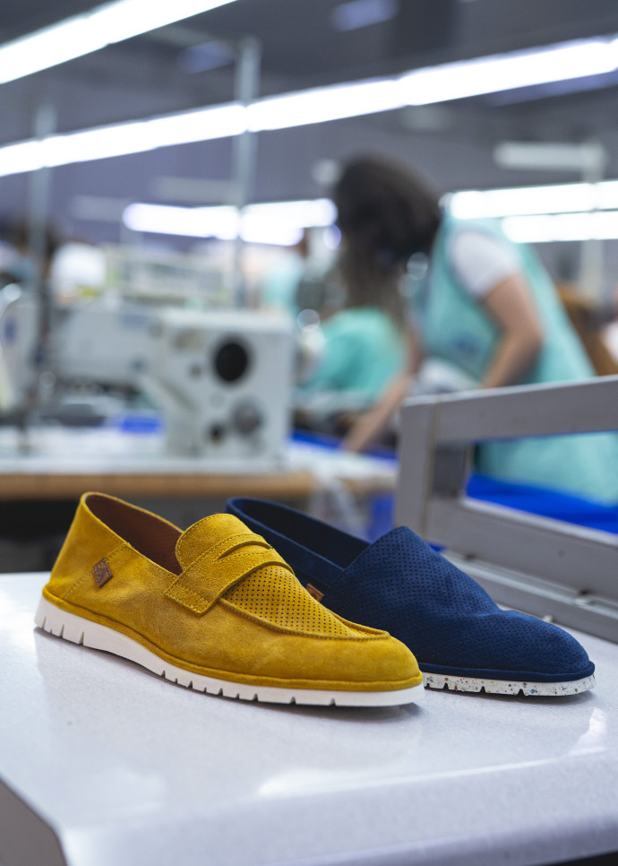 Dans la chaussure portugaise, la majorité des cuirs, l’un des matériaux-phares de la fabrication de souliers, proviennent de peaux qui sont issus de l’industrie alimentaire.