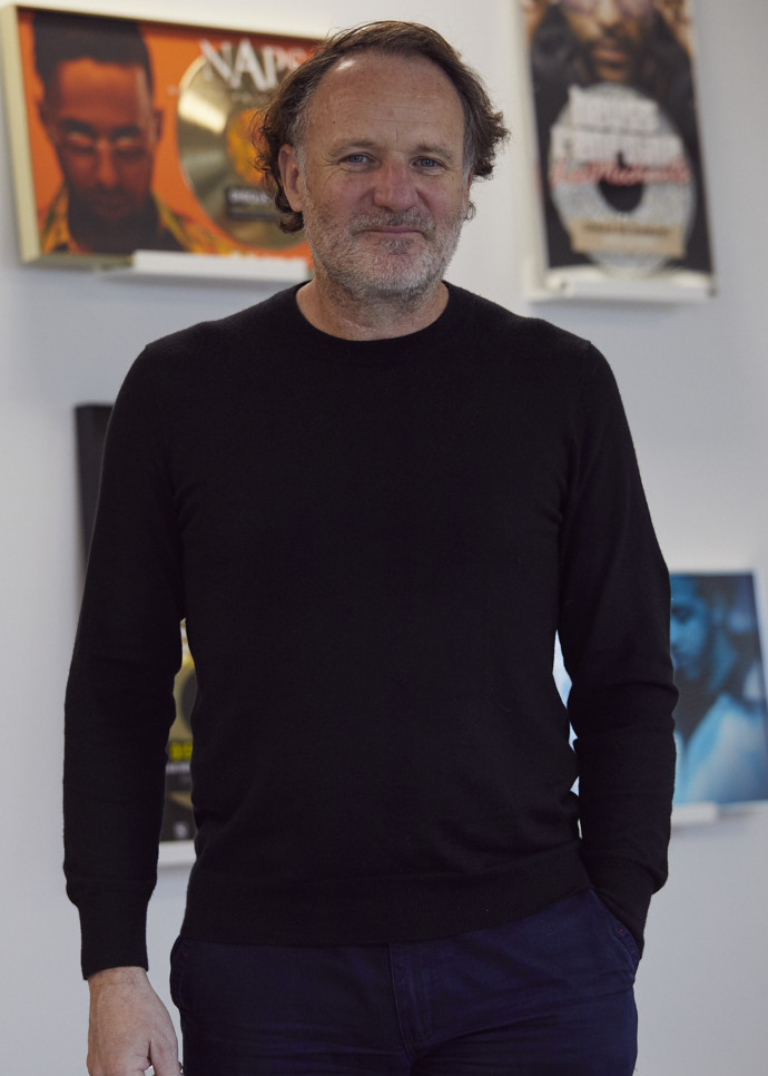 En 2001, Denis Ladegaillerie est nommé chief strategy and financial officer chez Vivendi États-Unis.