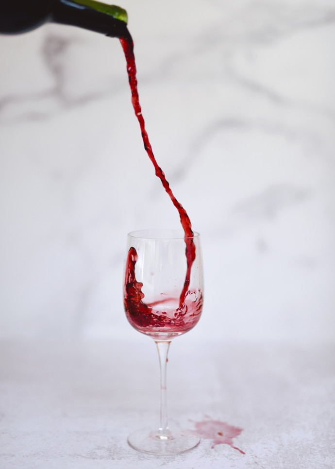 Le vins de « glouglou » dépassent rarement les 12 degrés d’alcool, délicieux sur des grillades, un plateau de fromages ou charcuteries.