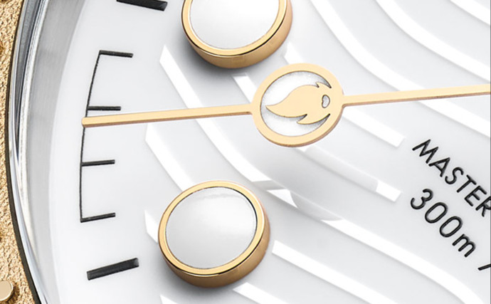 Détail de la nouvelle montre d'Omega pour les JO de Paris 2024.
