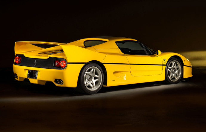Seulement 3& Ferrari F50 présentent une teinte jaune.