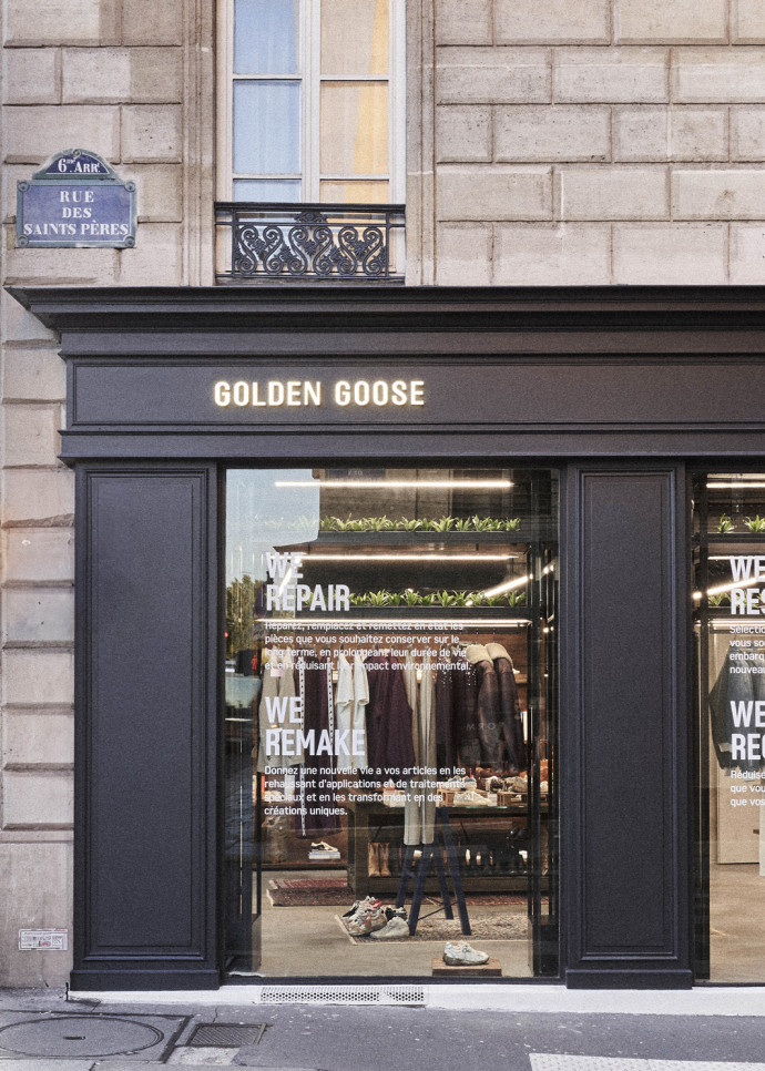 Avec Golden Goose, l’idée de sneaker de luxe s’épargne partout.
