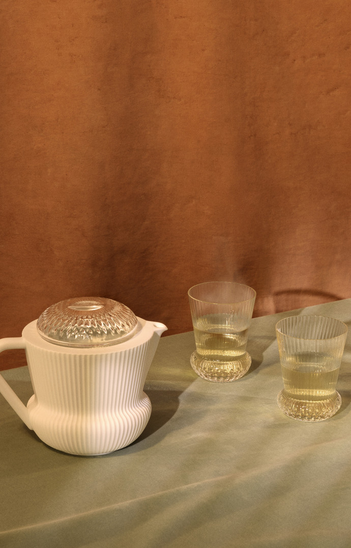 Les gobelets à thé léger font partie du grand service à thé de la gamme Apollo.