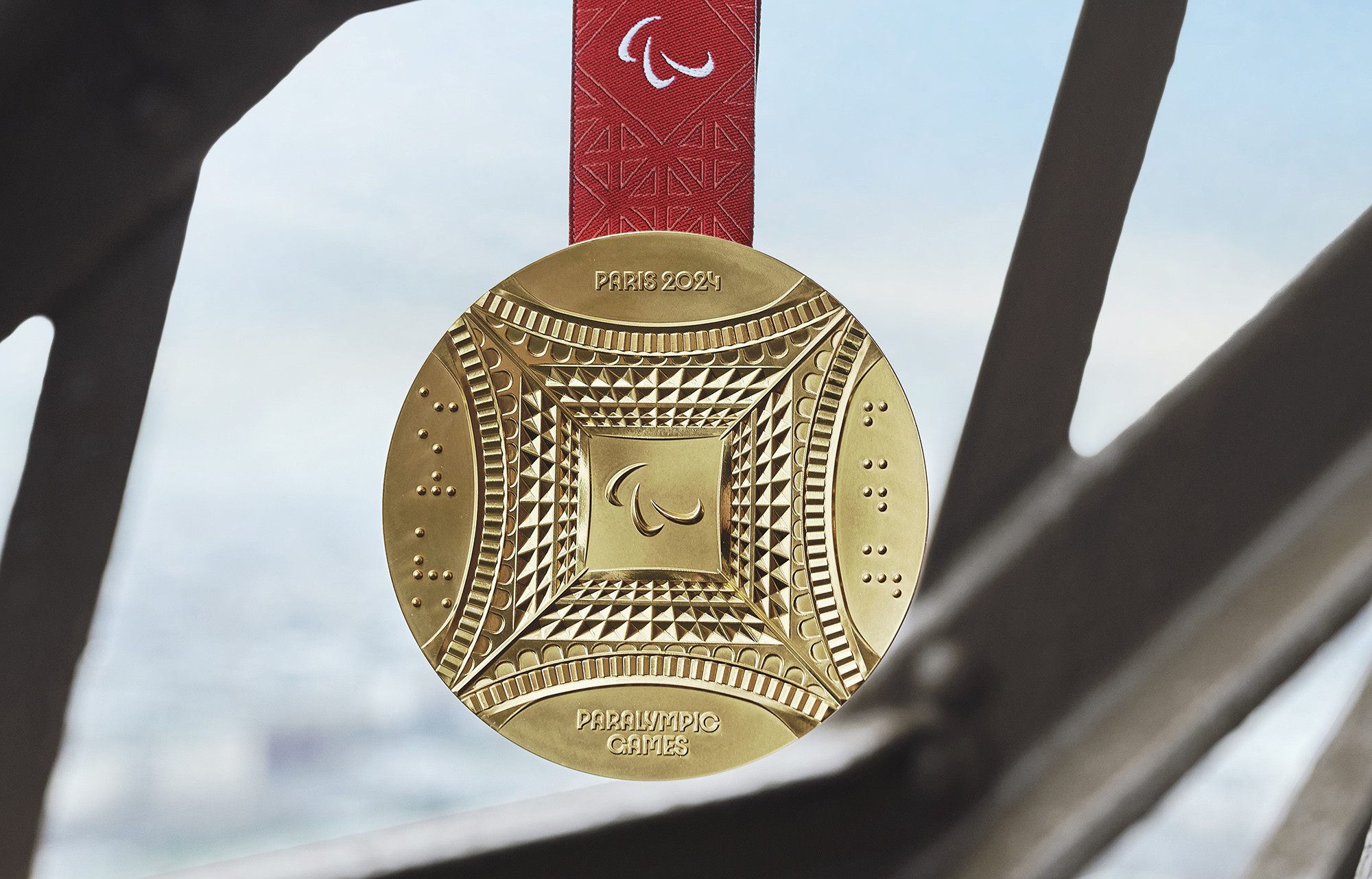 Bracelet Médaille Perles Jeux Olympiques Paris 2024 - Doré, Ajustable, Breloques - Neuf Avec Étiquettes