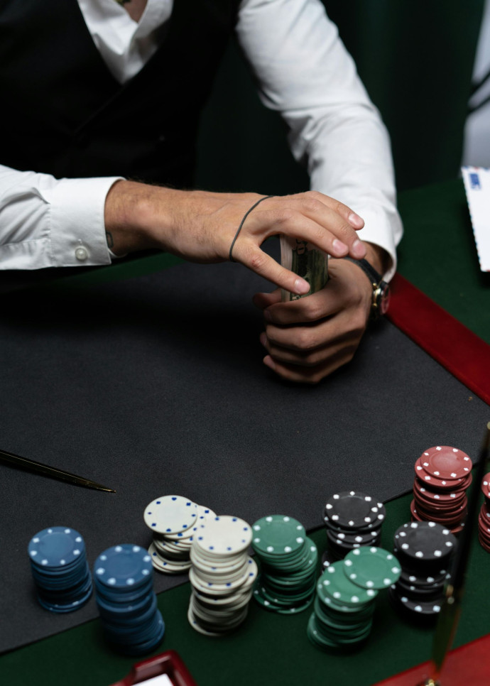 En 1970, les États-Unis passent l’Illegal Gambling Business Act, qui légifère sur les jeux d’argent pour tenter d’endiguer le crime organisé.