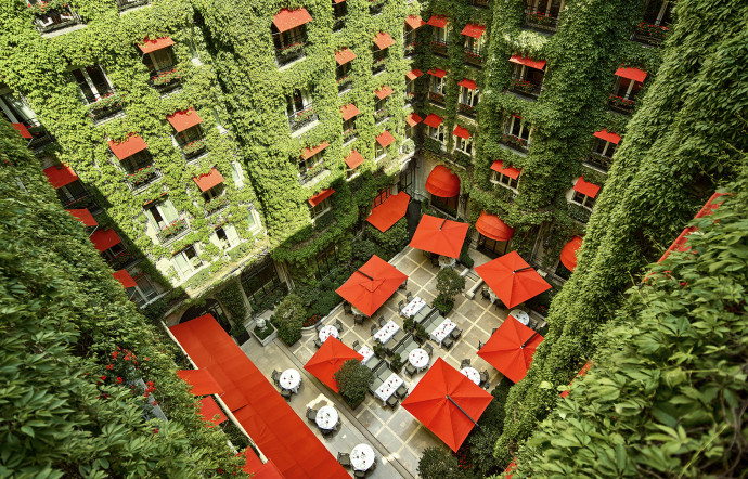 Le Plaza Athénée conservera-t-il sa distinction ?